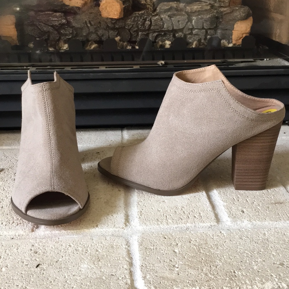 Heeled mule ankle booties